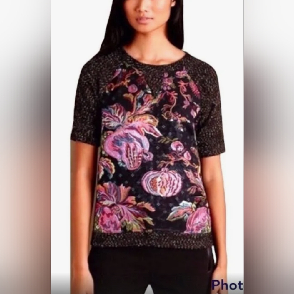 Anthropologie James Coviello short sleeve top size xs, pink floral metallic